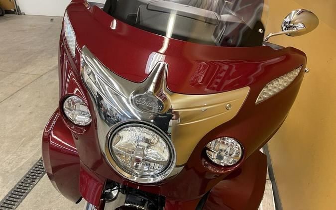 2017 Indian Motorcycle® Roadmaster® Burgundy Metallic