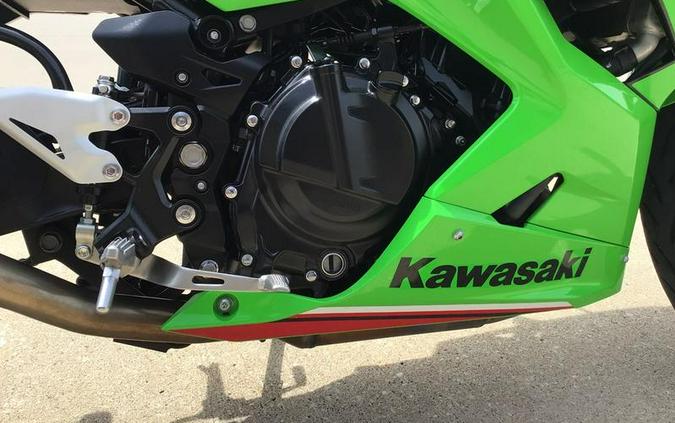 2023 Kawasaki Ninja® 400 KRT Edition ABS