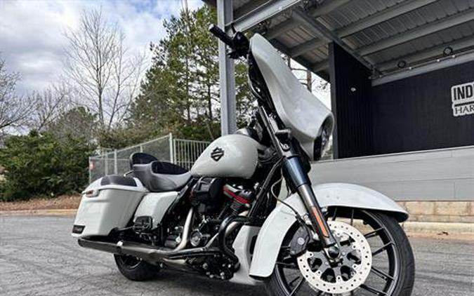 2020 Harley-Davidson CVO™ Street Glide®