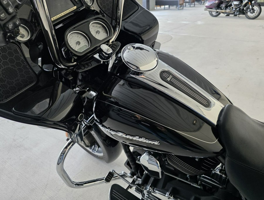 2015 Harley-Davidson® Road Glide® Special