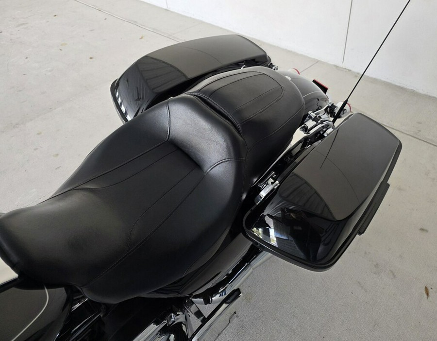 2015 Harley-Davidson® Road Glide® Special