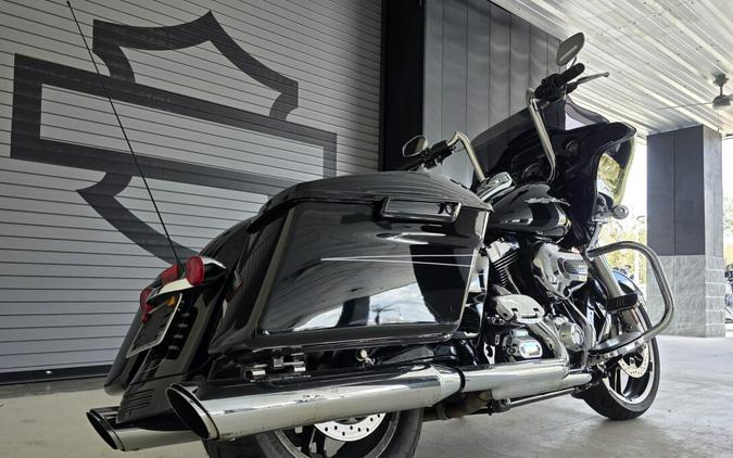 2015 Harley-Davidson® Road Glide® Special