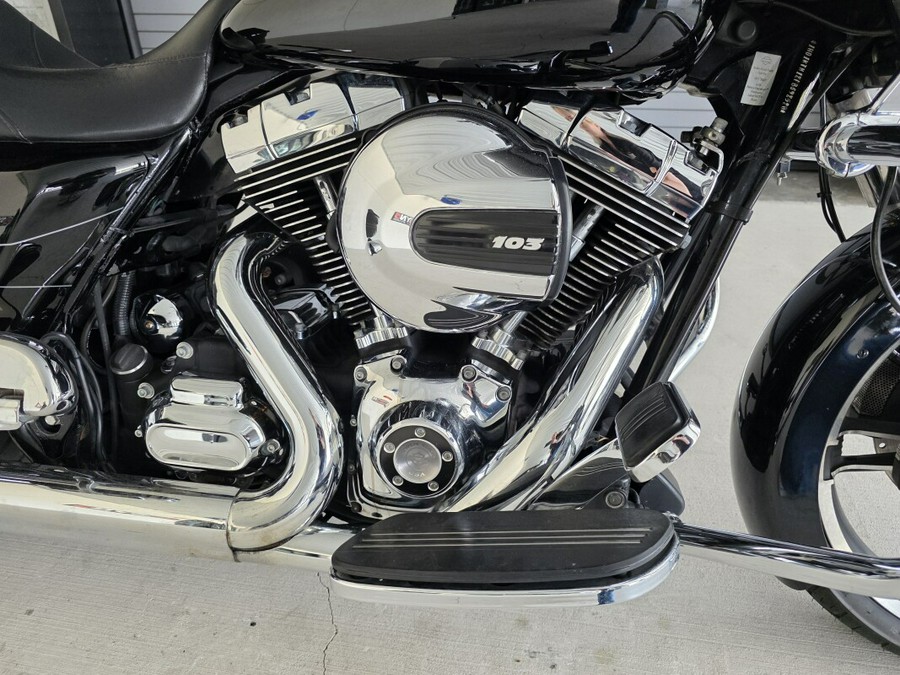 2015 Harley-Davidson® Road Glide® Special