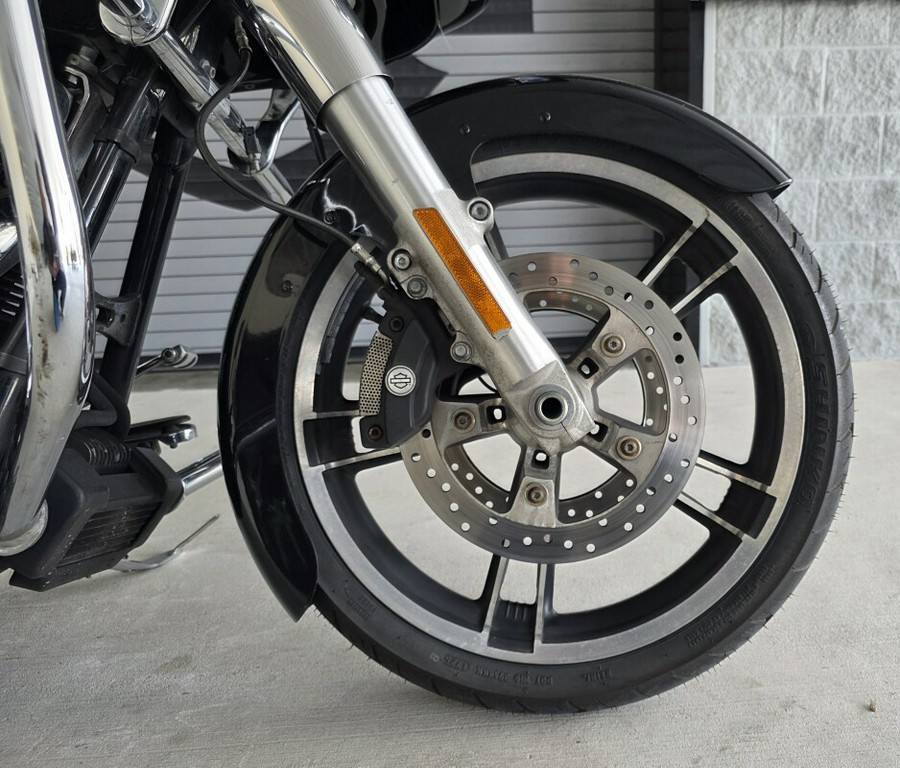 2015 Harley-Davidson® Road Glide® Special