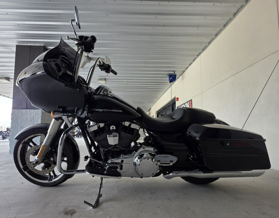 2015 Harley-Davidson® Road Glide® Special