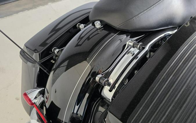 2015 Harley-Davidson® Road Glide® Special