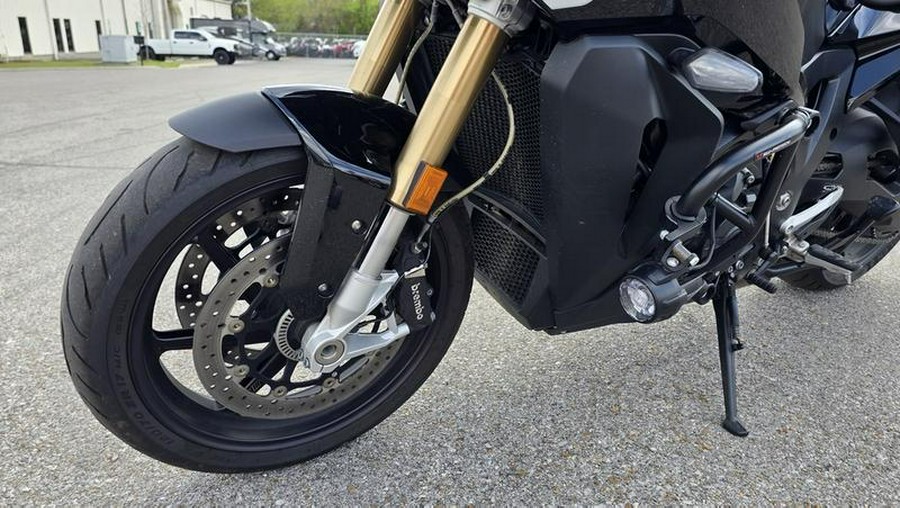 2025 BMW S 1000 XR Black Storm Metallic 2