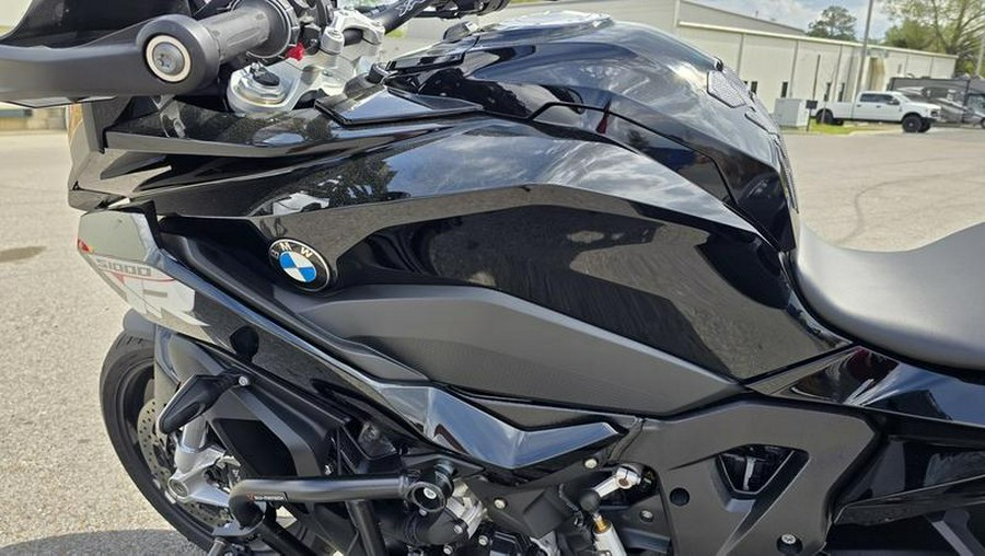 2025 BMW S 1000 XR Black Storm Metallic 2