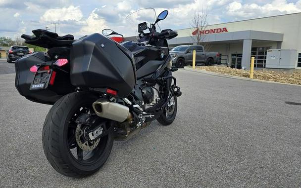 2025 BMW S 1000 XR Black Storm Metallic 2