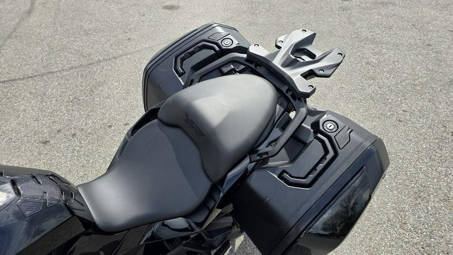 2025 BMW S 1000 XR Black Storm Metallic 2