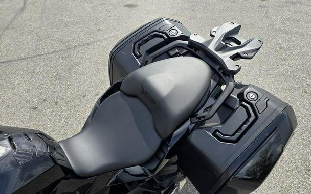 2025 BMW S 1000 XR Black Storm Metallic 2