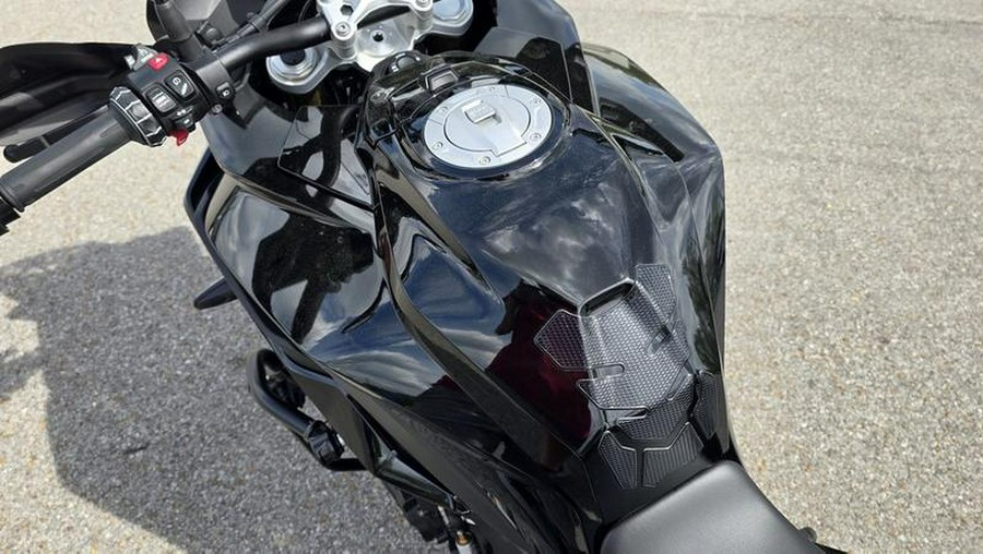 2025 BMW S 1000 XR Black Storm Metallic 2