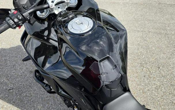 2025 BMW S 1000 XR Black Storm Metallic 2