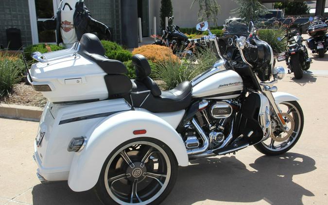2020 Harley-Davidson CVO Tri Glide