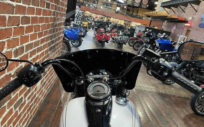 2025 Harley-Davidson Softail FLHC - Heritage Classic