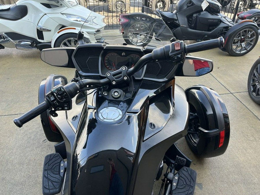 2016 Can-Am Spyder F3 Limited Special Series 6-Speed Semi-Aut
