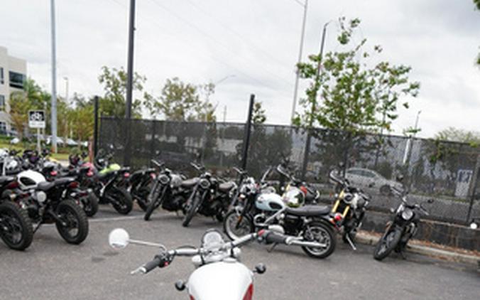 2025 Triumph Bonneville Speedmaster Base