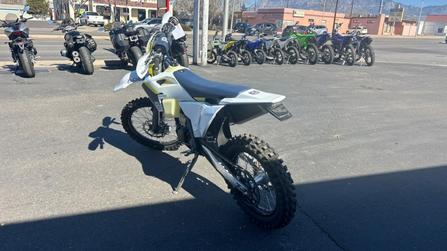 2025 Husqvarna Motorcycles FE 450