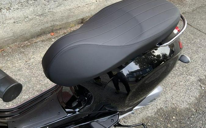 New 2025 Vespa PRIMAVERA 150