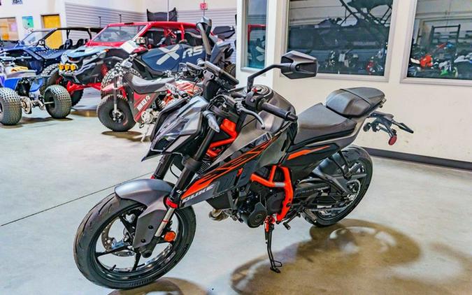 2026 KTM 390 Duke