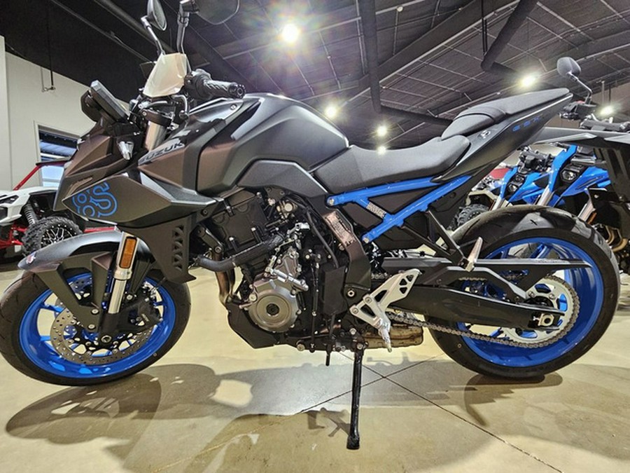 2024 Suzuki GSX-8S