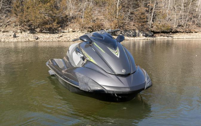 2013 Yamaha Waverunners FZR - Carbon