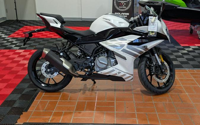 2026 CFMOTO 300SS