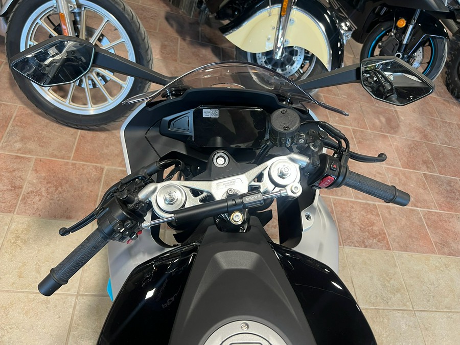 2026 CFMOTO 675SS