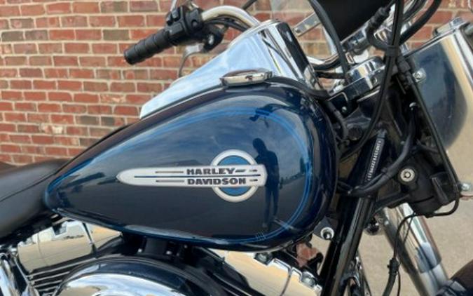 2002 Harley-Davidson FLSTC/FLSTCI Heritage Softail® Classic