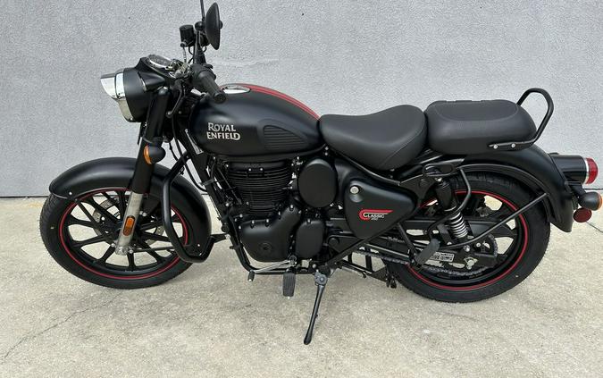 2023 Royal Enfield Classic 350 Dark Stealth Black