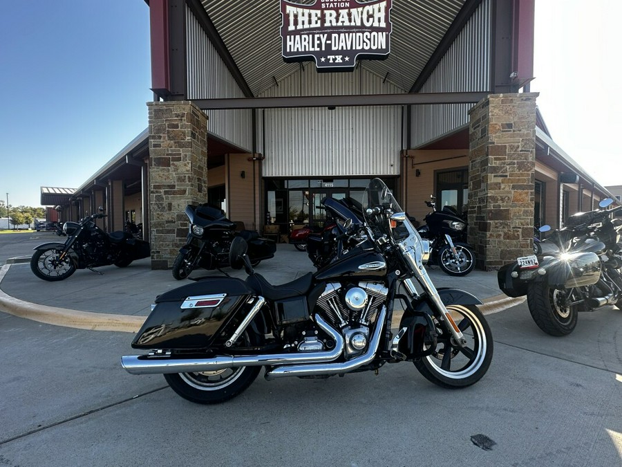 2012 Harley-Davidson® Switchback™ Vivid Black