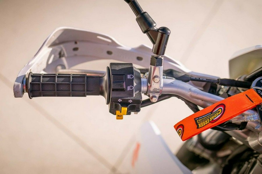 2019 Suzuki DR-Z400S