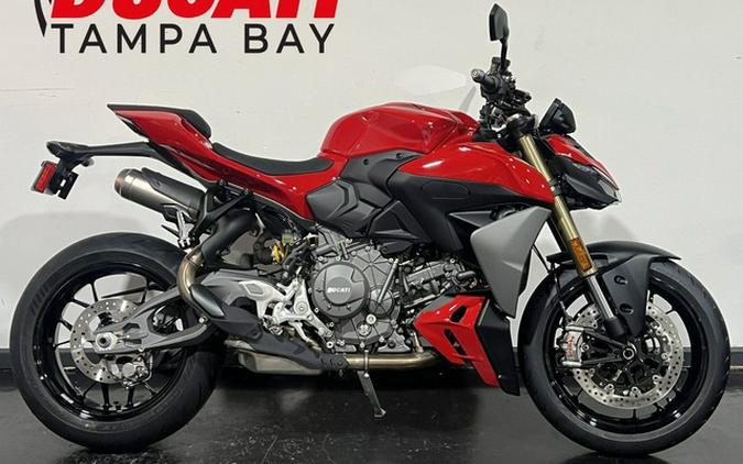 2025 Ducati Streetfighter V2 Ducati Red