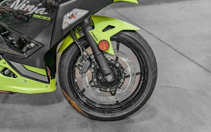 2026 Kawasaki Ninja 500 ABS Metallic Yellowish Green/Ebony