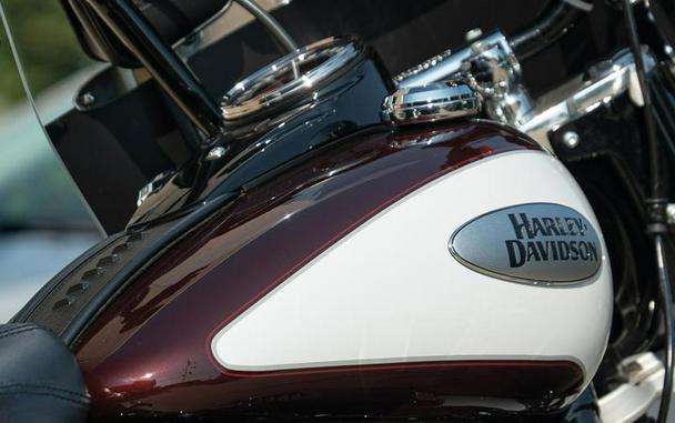 2021 Harley-Davidson® FLHCS - Heritage Classic 114