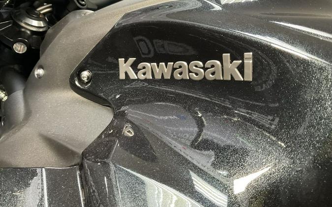 2024 Kawasaki Z900 ABS Metallic Spark Black/Metallic Matte Dark Gray