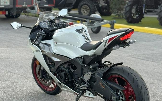 2025 Kawasaki Ninja ZX-6R ABS ABS KRT Edition