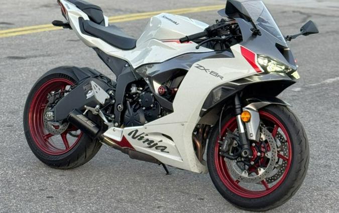 2025 Kawasaki Ninja ZX-6R ABS ABS KRT Edition