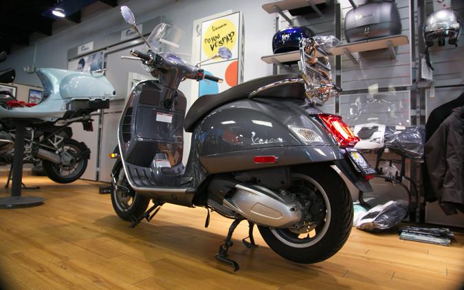 2022 Vespa GTS 300 RACING 60 S HPE ABS