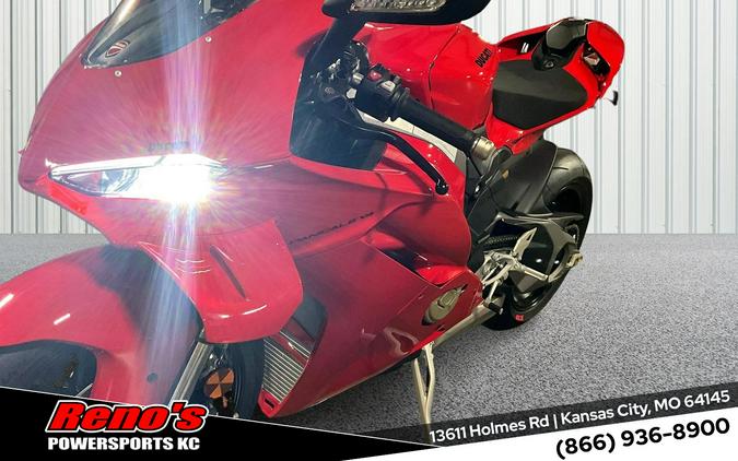 2026 Ducati Panigale V4