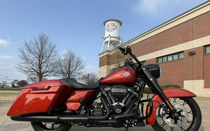 2025 Harley-Davidson® FLHRXS - Road King® Special