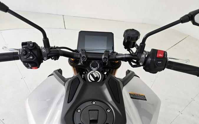 2022 Yamaha MT-09