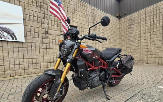 2024 Indian Motorcycle® FTR R Carbon Carbon Fiber
