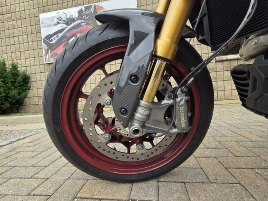 2024 Indian Motorcycle® FTR R Carbon Carbon Fiber