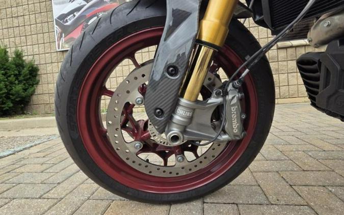 2024 Indian Motorcycle® FTR R Carbon Carbon Fiber