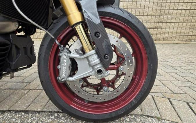 2024 Indian Motorcycle® FTR R Carbon Carbon Fiber