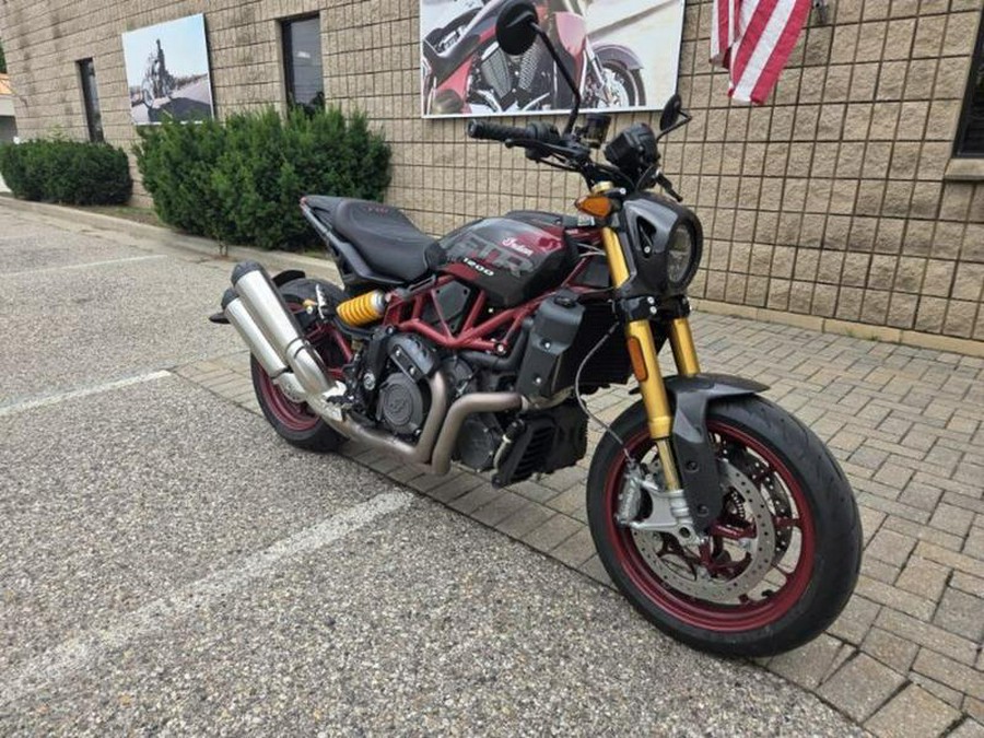 2024 Indian Motorcycle® FTR R Carbon Carbon Fiber