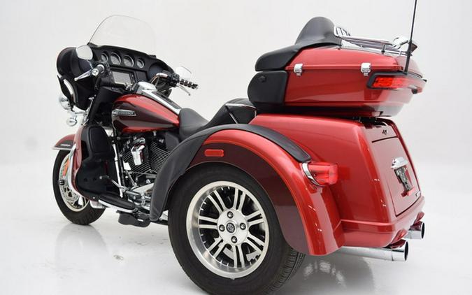 2018 Harley-Davidson Trike FLHTCUTG - Tri Glide Ultra