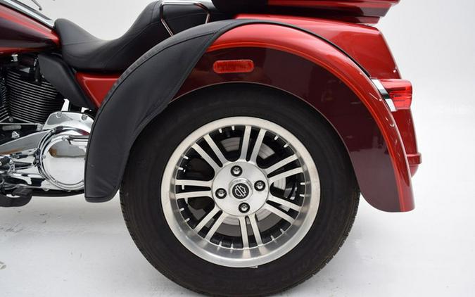 2018 Harley-Davidson Trike FLHTCUTG - Tri Glide Ultra