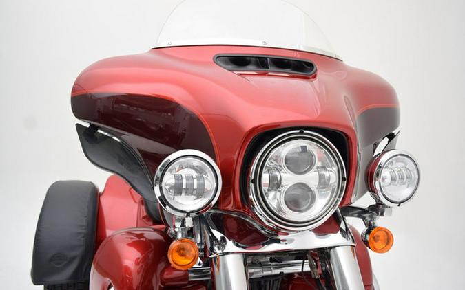 2018 Harley-Davidson Trike FLHTCUTG - Tri Glide Ultra